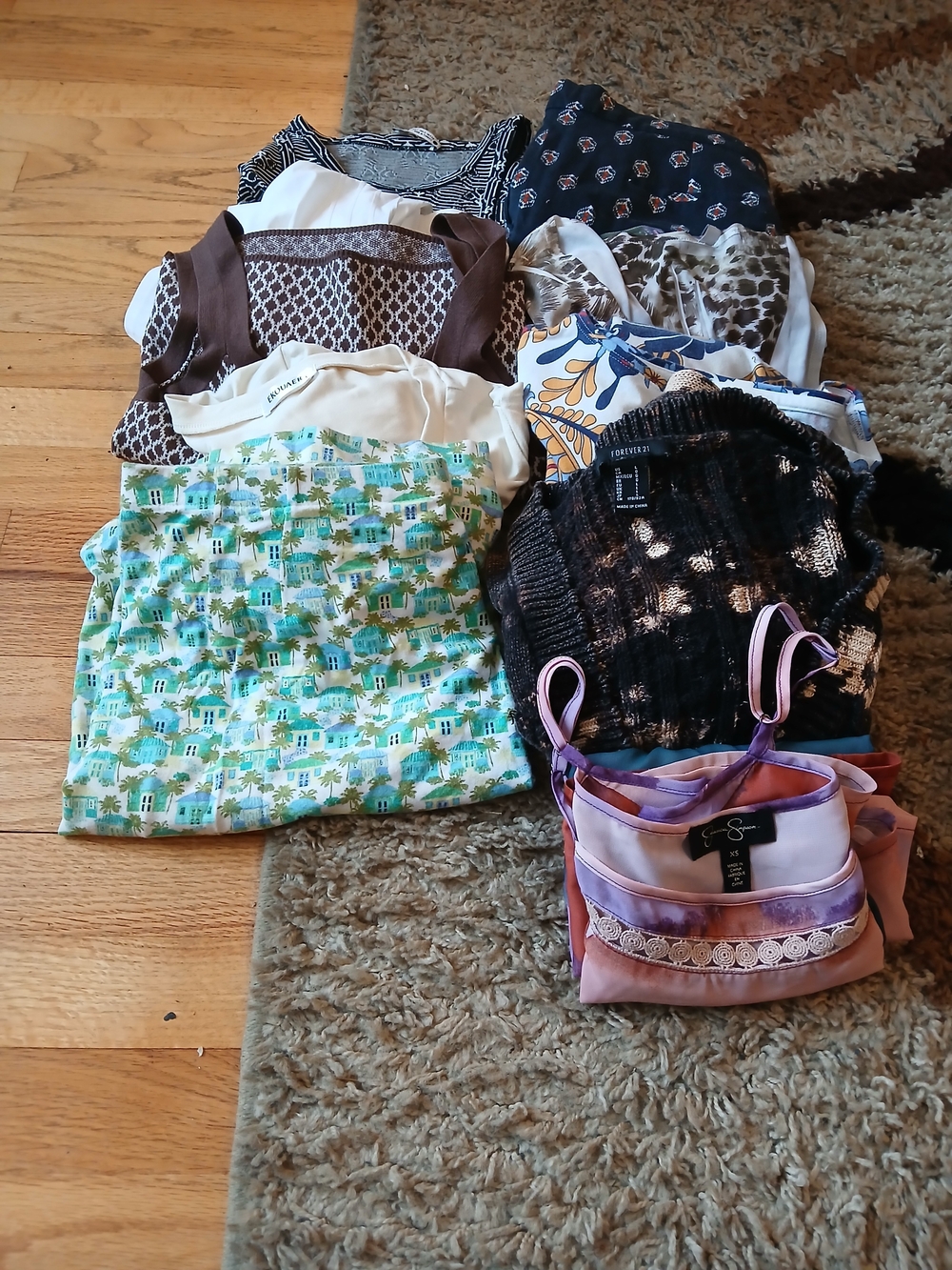 Multiple Womens Clothing Mystery  Box 10 Pieces Multiple Brands And Sizes